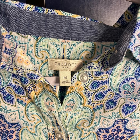 Talbots Button Up Women's Pattern Top - Picture 2 of 3